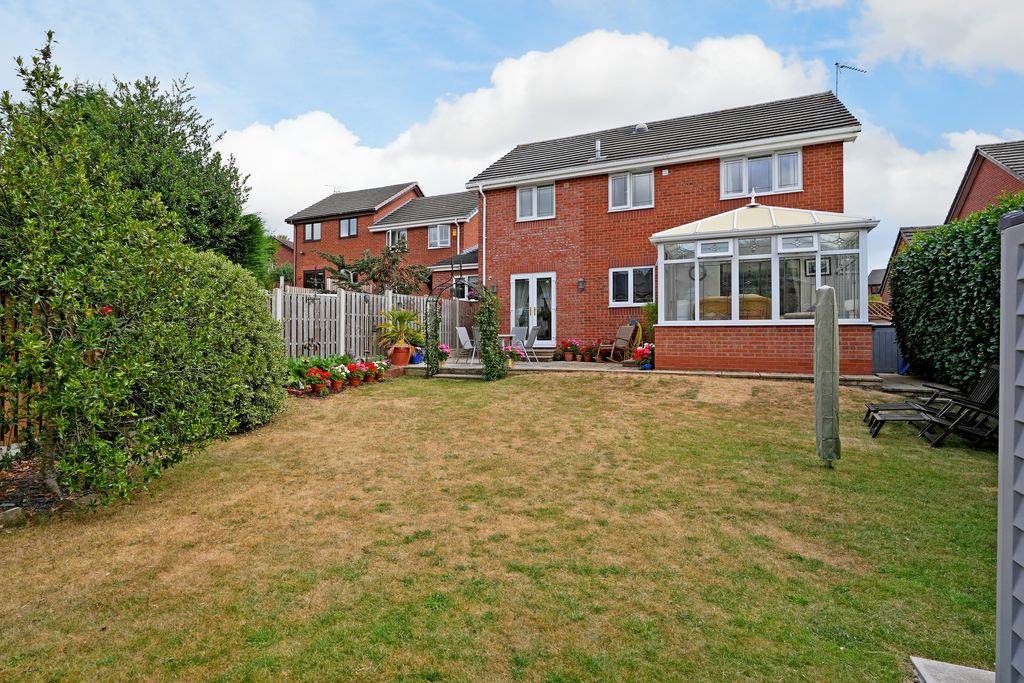Moor Farm Rise Mosborough